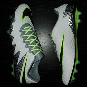Nike HyperVenom Phinish II